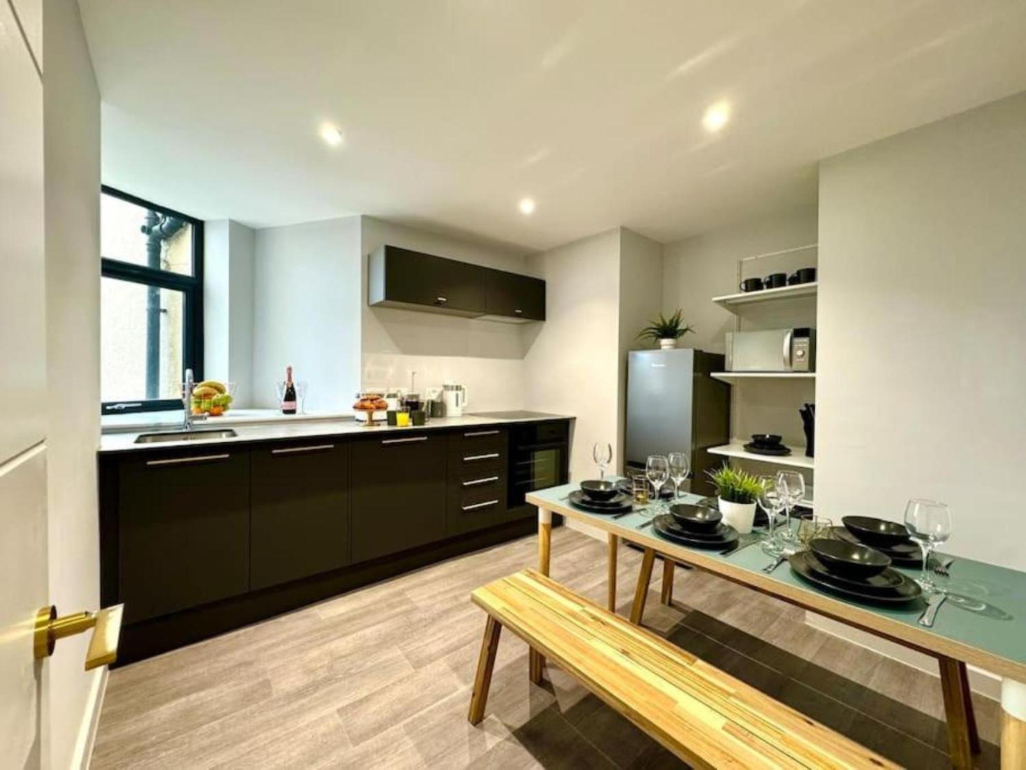 New 2 Bedroom Bournemouth Ground Floor Easy Access Екстериор снимка